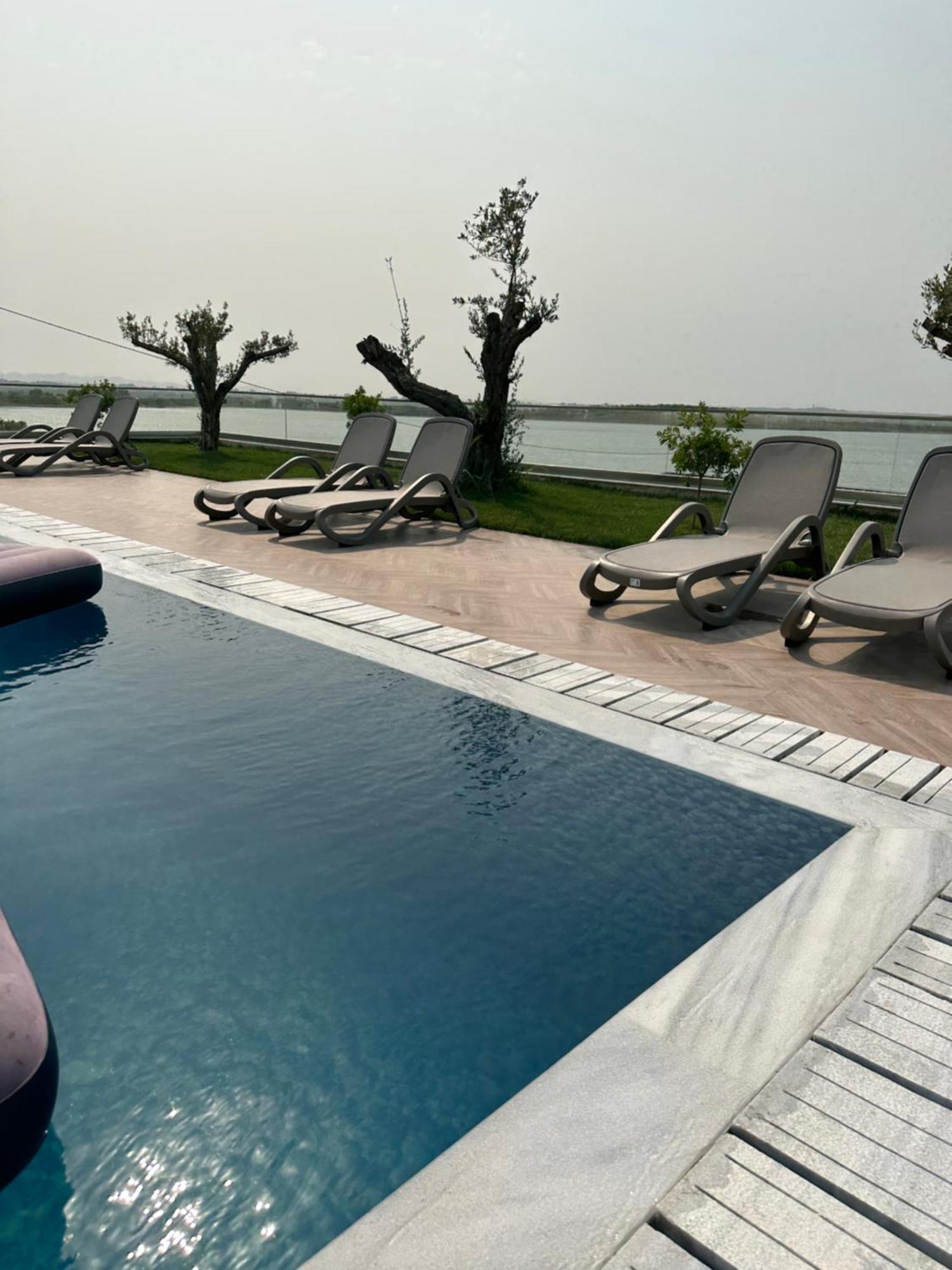 Top Villas Durres Luaran gambar
